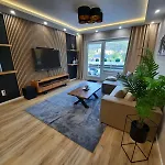 Bergliebe 5 Mit Grosser Terrasse, Tiefgarage & Lift Διαμέρισμα