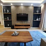Διαμέρισμα Bergliebe 5 Mit Grosser Terrasse, Tiefgarage & Lift
