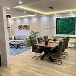 Bergliebe 5 Mit Grosser Terrasse, Tiefgarage & Lift *