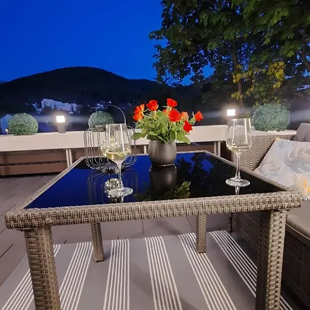 Bergliebe 5 Mit Grosser Terrasse, Tiefgarage & Lift